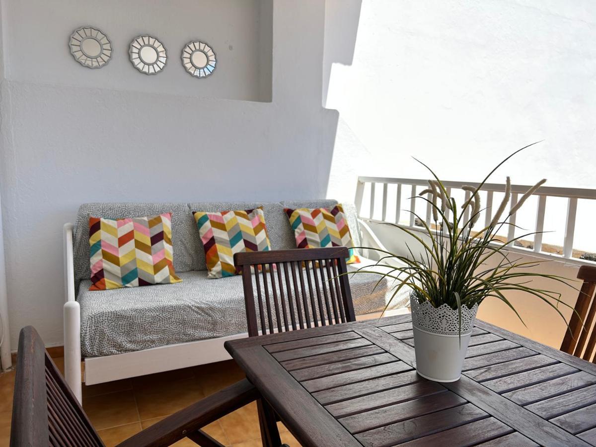 The Colors House, 653 Y 654 - Private Apartment Costa Teguise Dış mekan fotoğraf